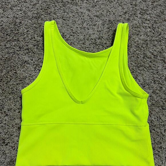 Lululemon neon ribbed crop top - Picture 2 of 3